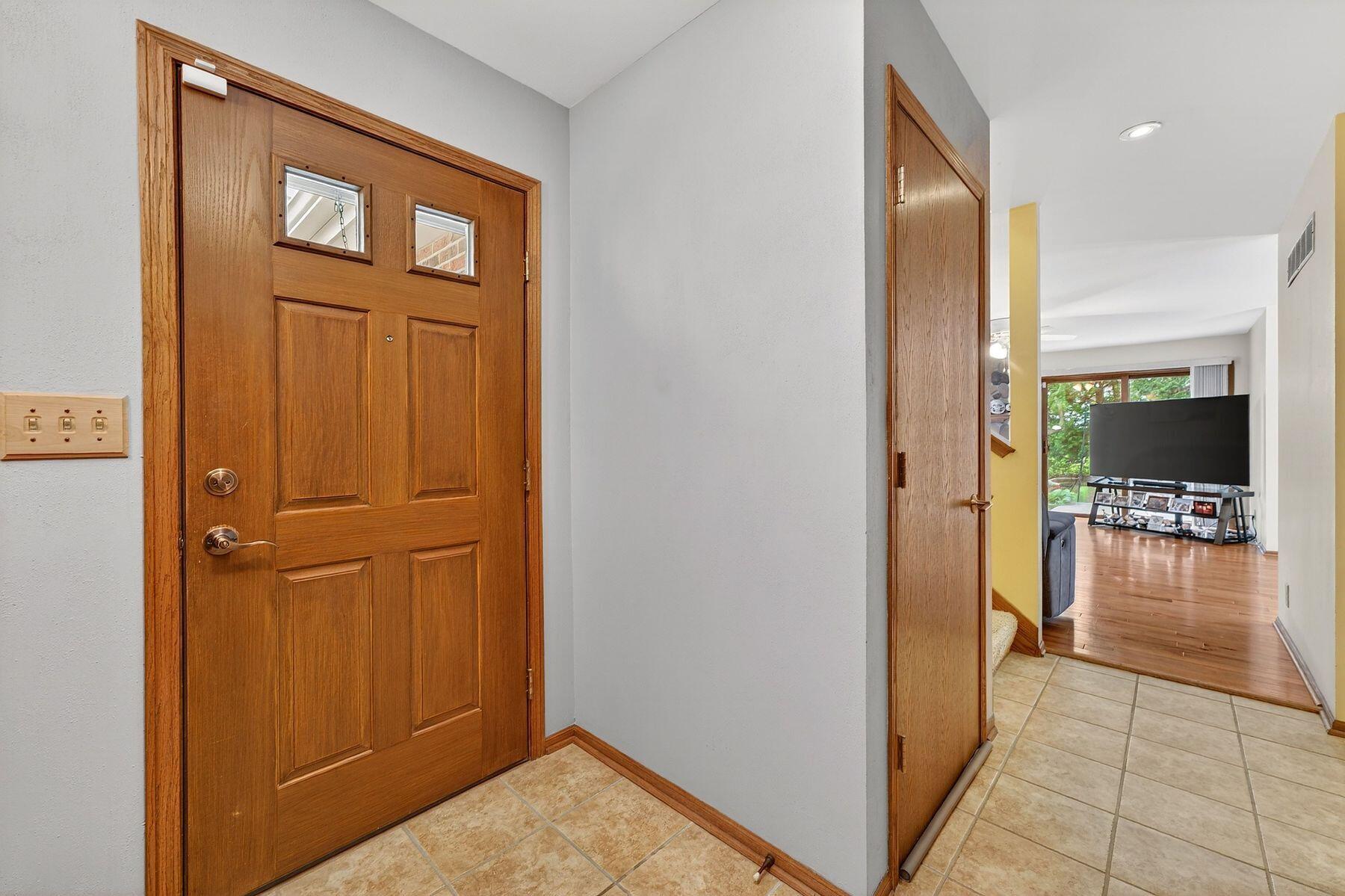 N34W23849 Grace Ave Unit: C