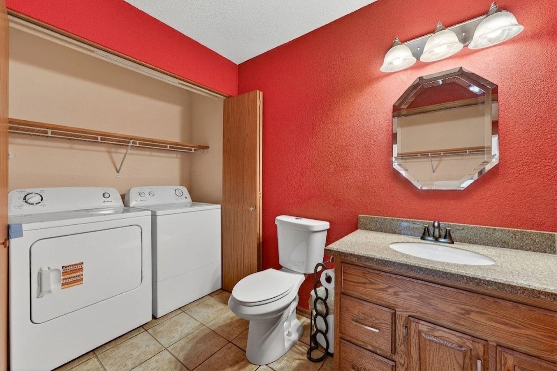 N34W23849 Grace Ave Unit: C