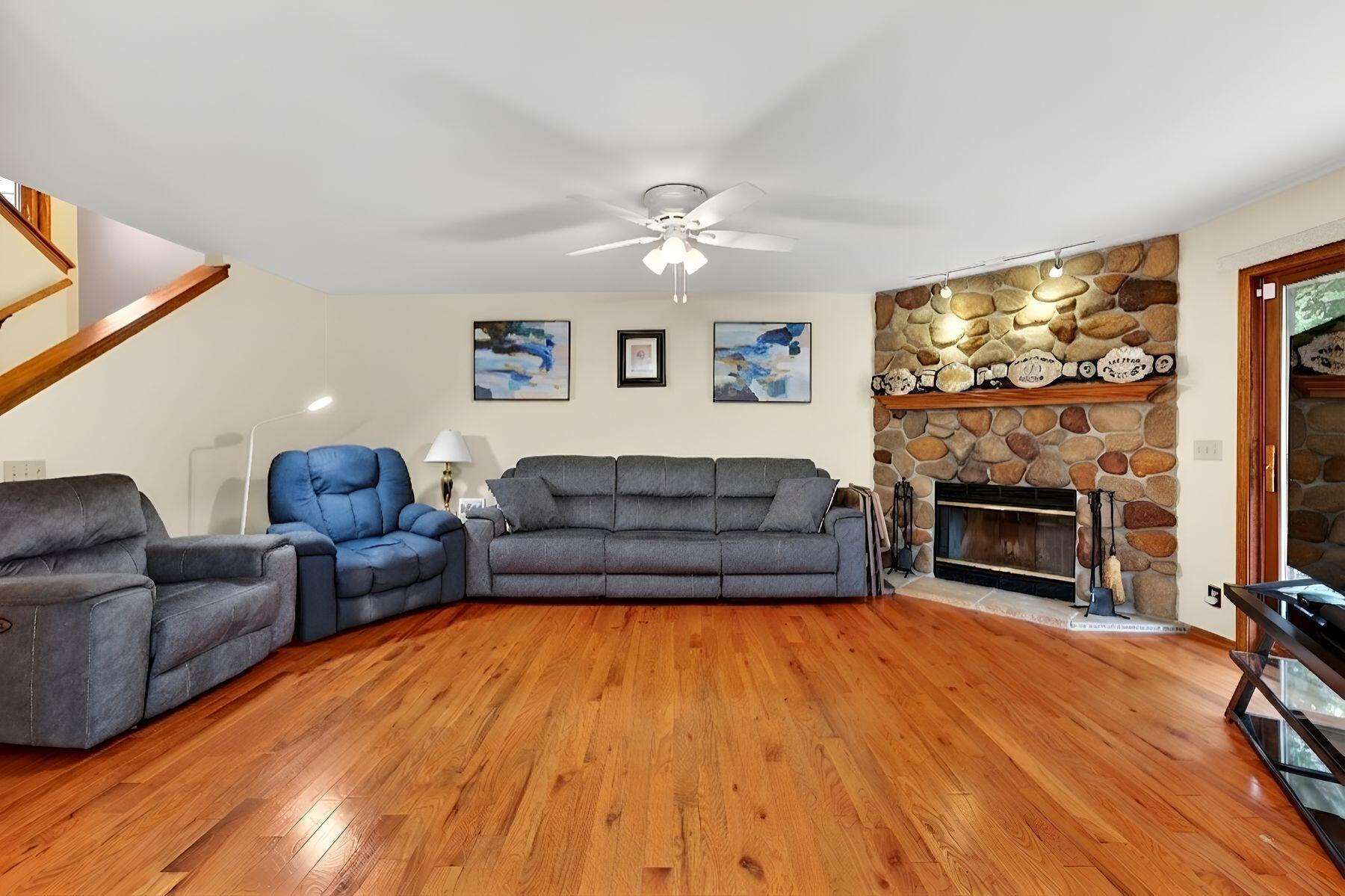 N34W23849 Grace Ave Unit: C