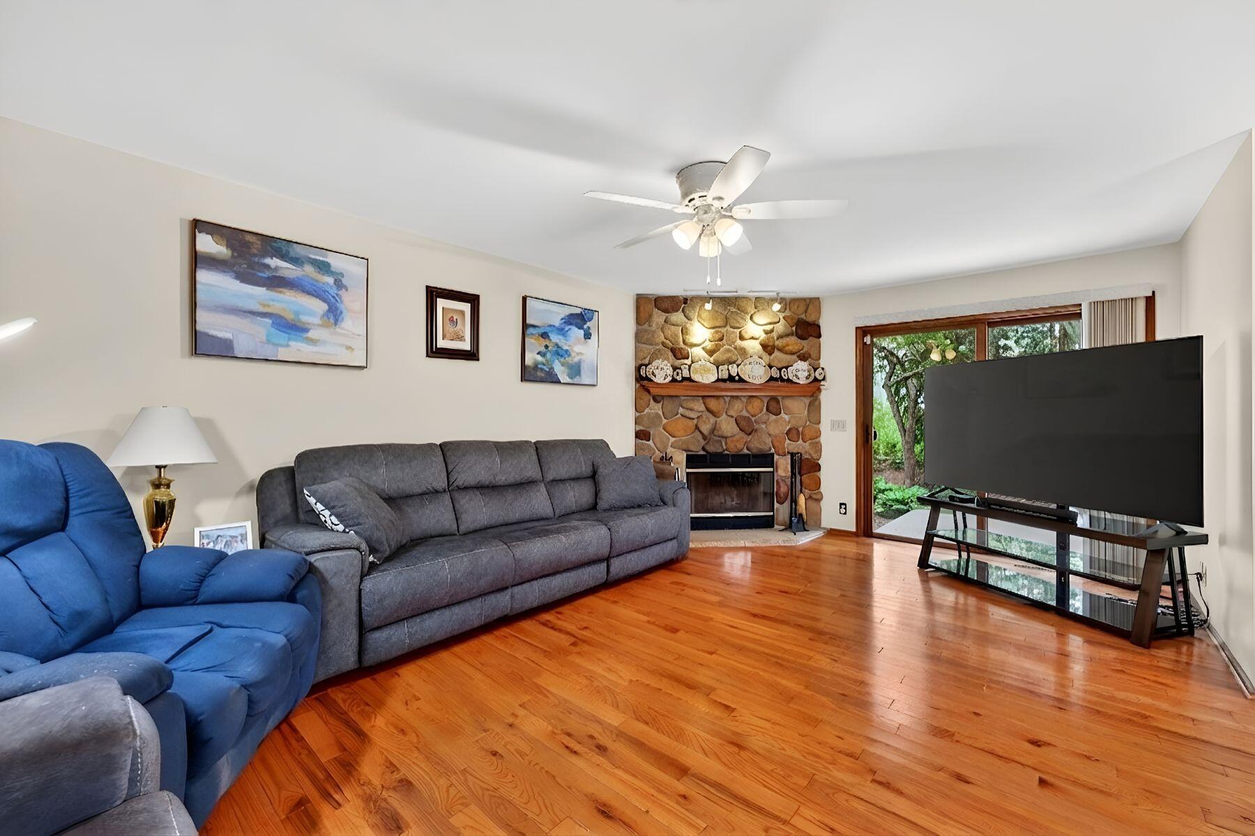 N34W23849 Grace Ave Unit: C