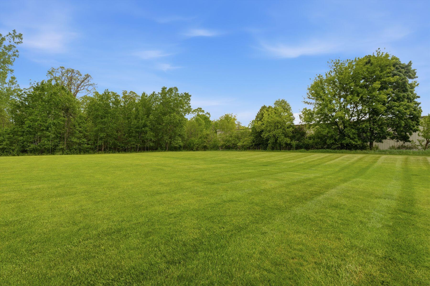 214 Minz Park Cir Unit: 2