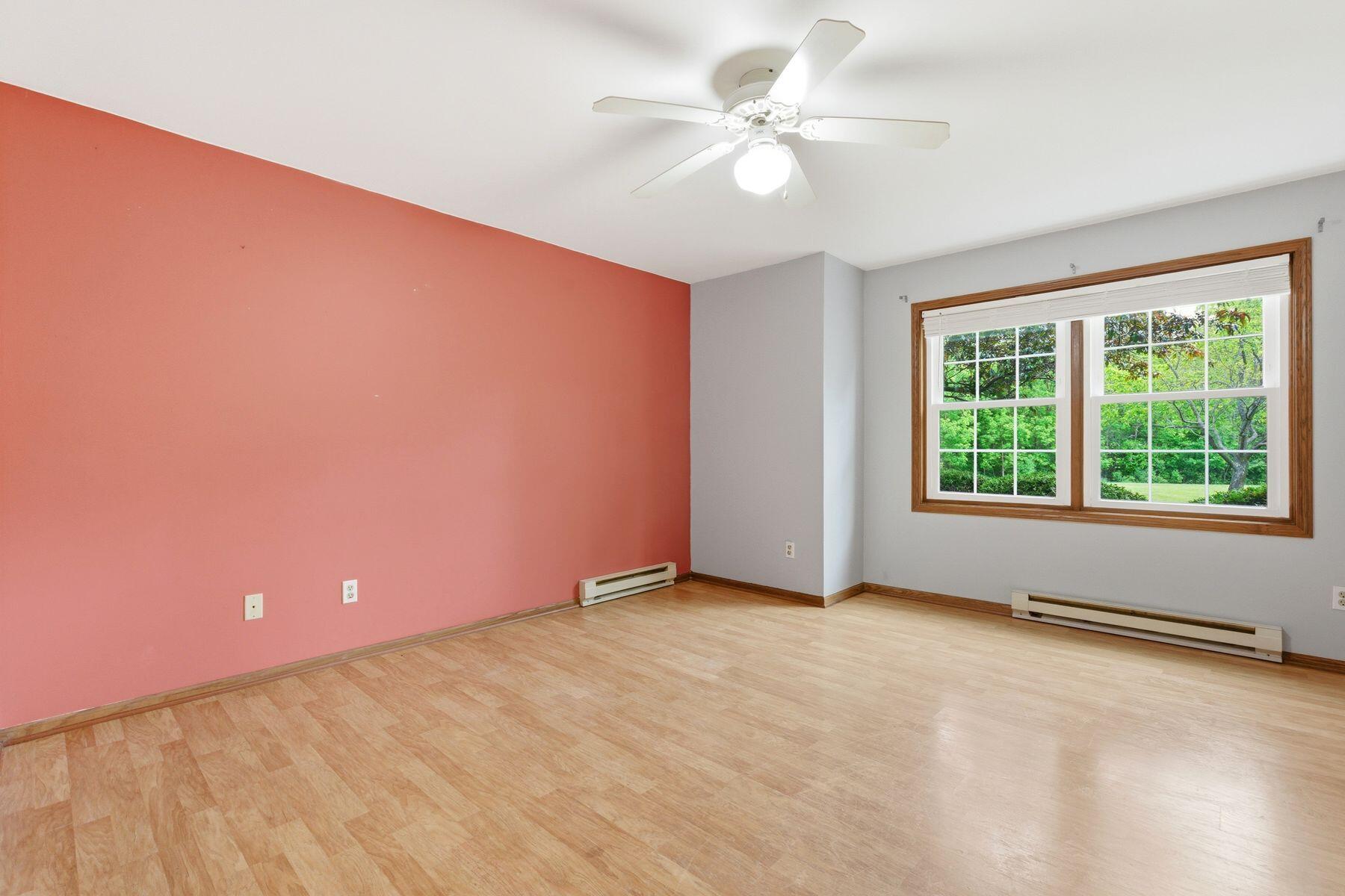 214 Minz Park Cir Unit: 2