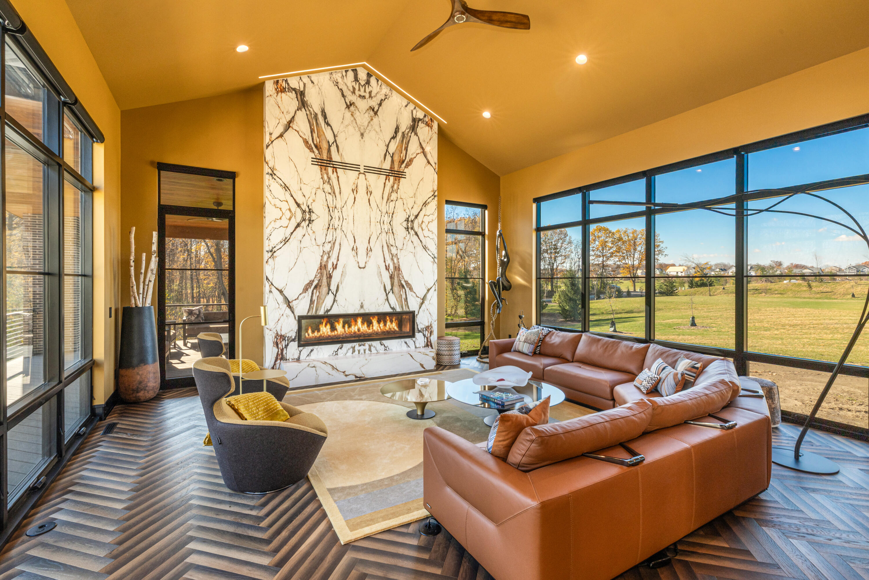 3890 Maxon Dr