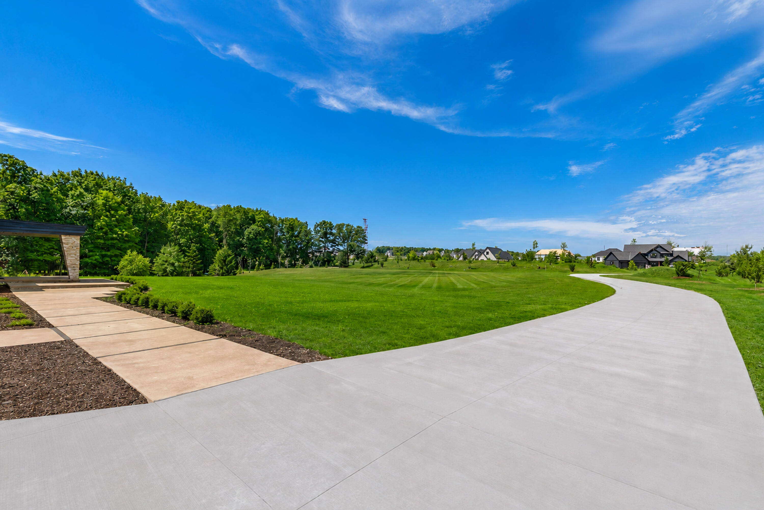 3890 Maxon Dr