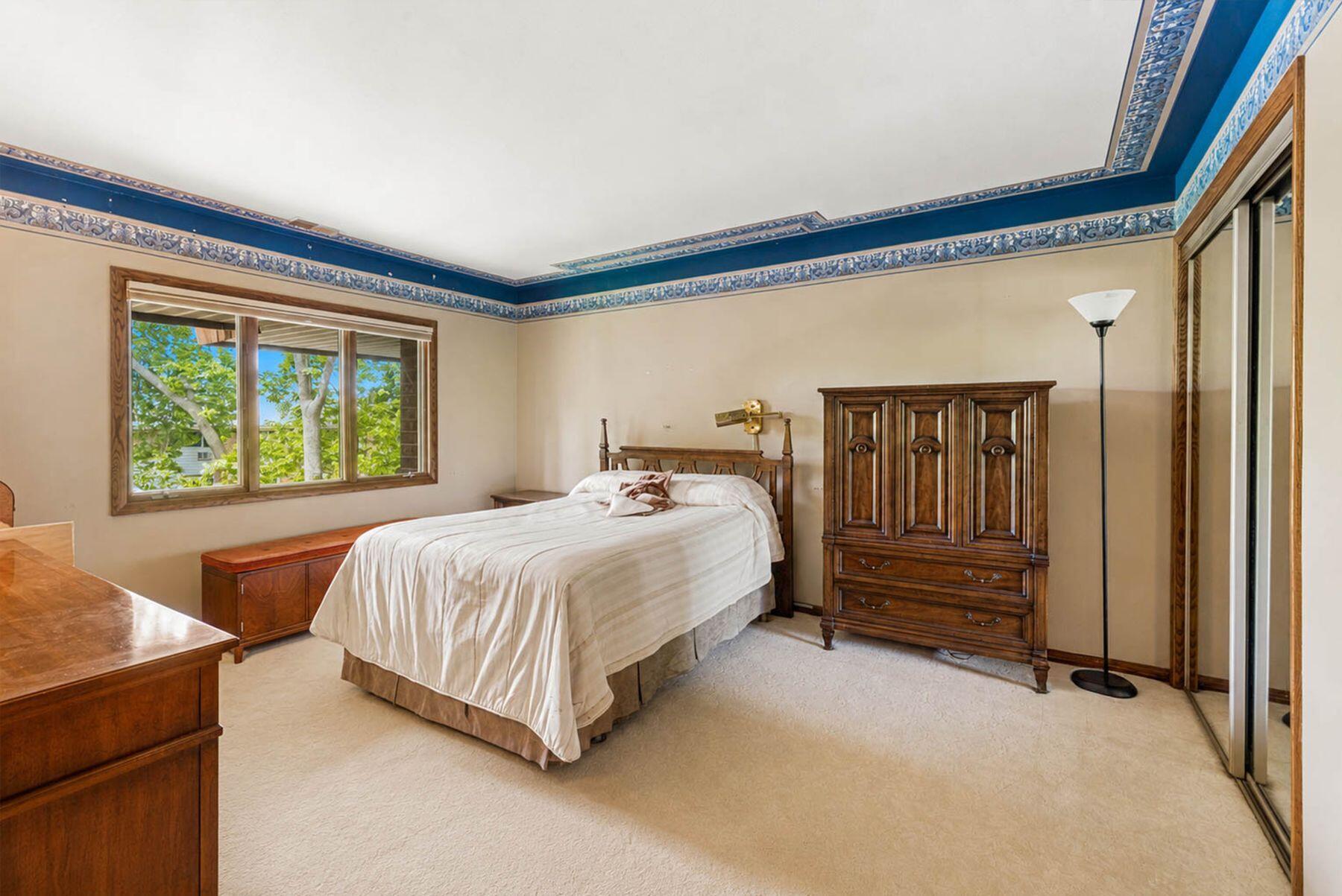 1219 N Jackson St Unit: 308
