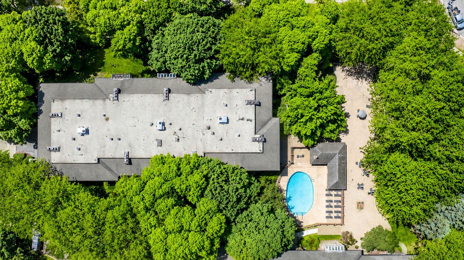 1219 N Jackson St Unit: 308