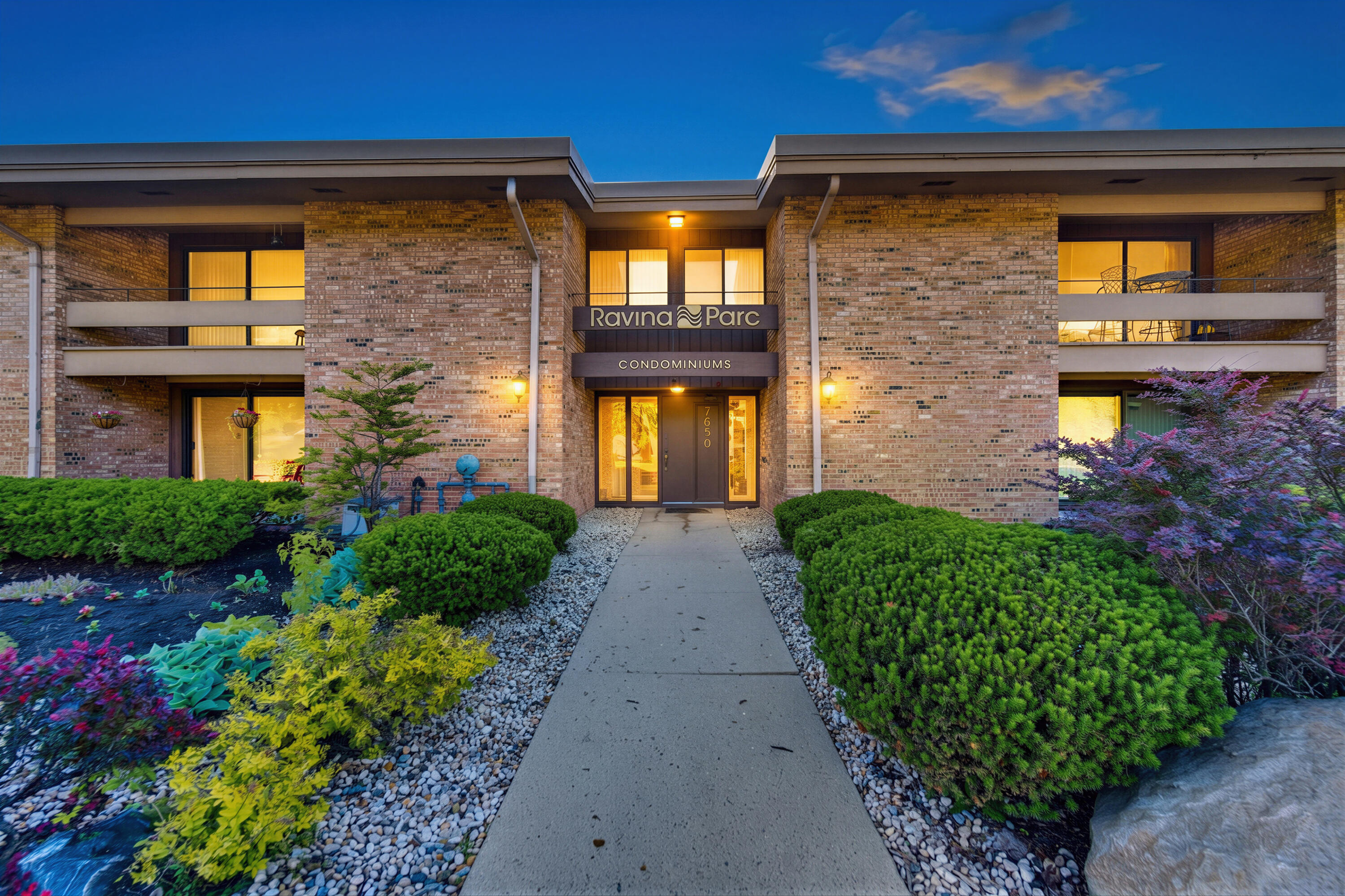 2650 S 60th St Unit: 6