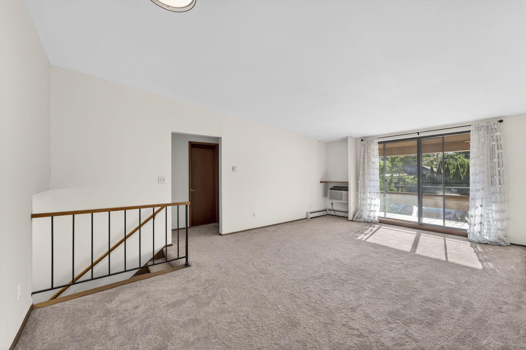 2650 S 60th St Unit: 6