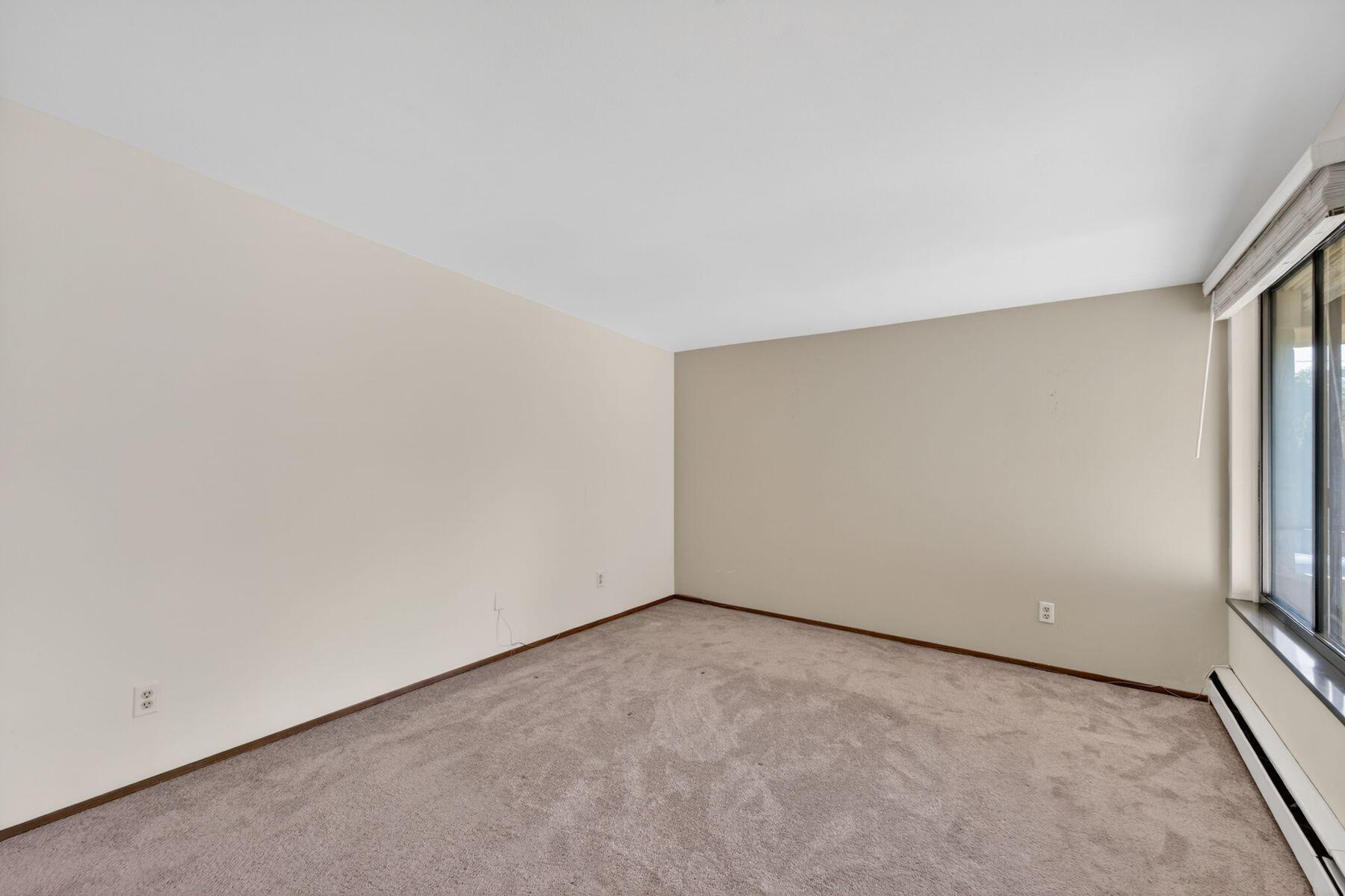 2650 S 60th St Unit: 6