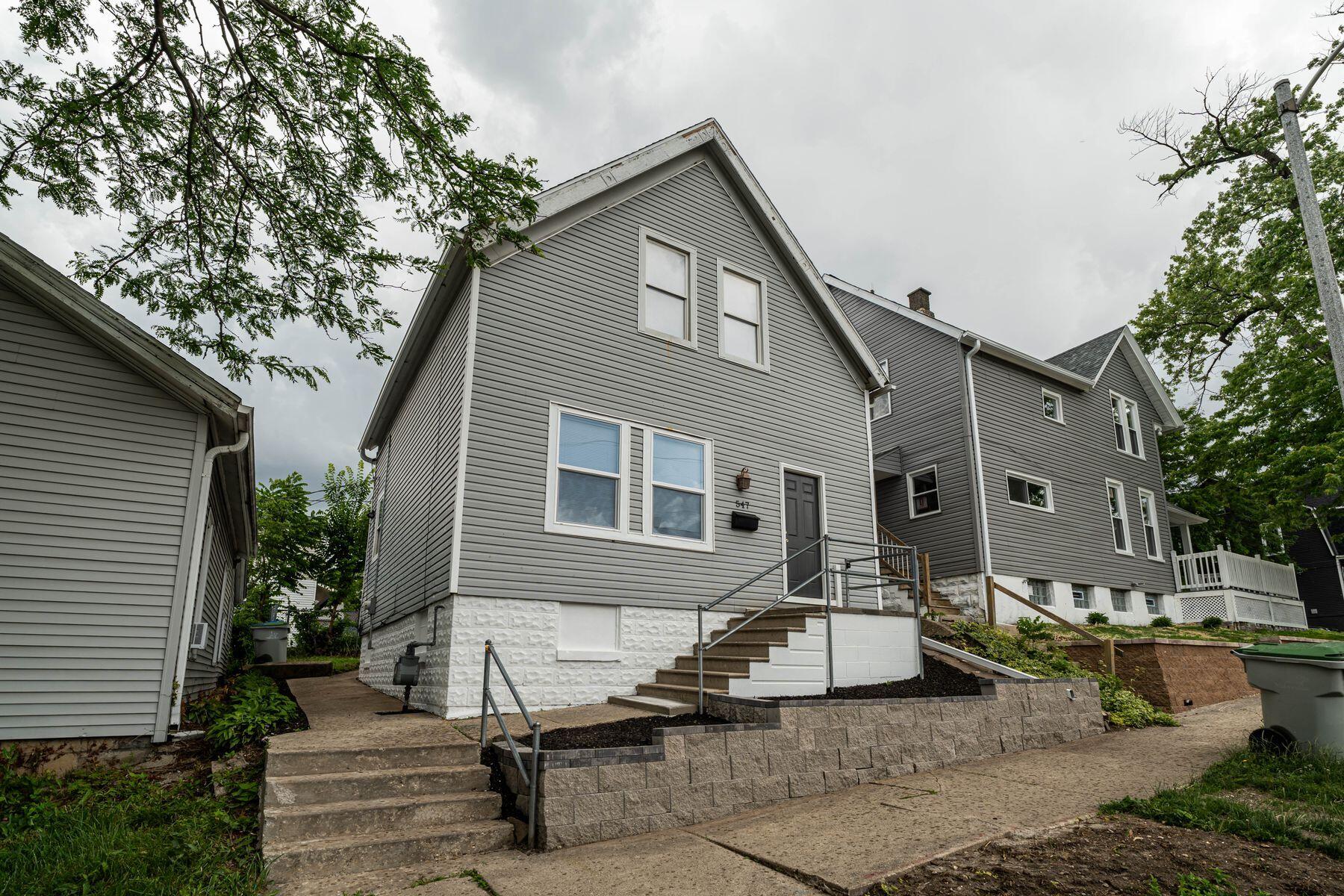 547 N 25th St