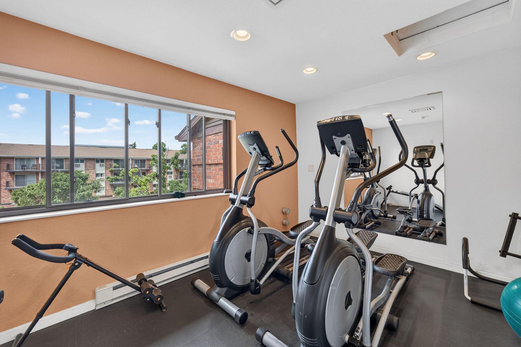 1108 N Milwaukee St Unit: 333