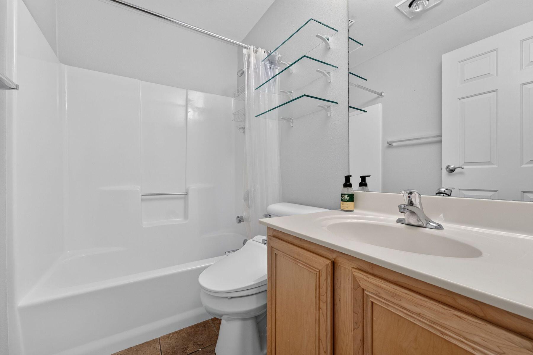 1108 N Milwaukee St Unit: 333