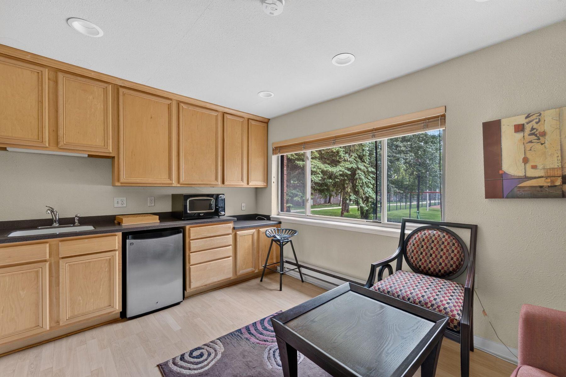 1108 N Milwaukee St Unit: 333