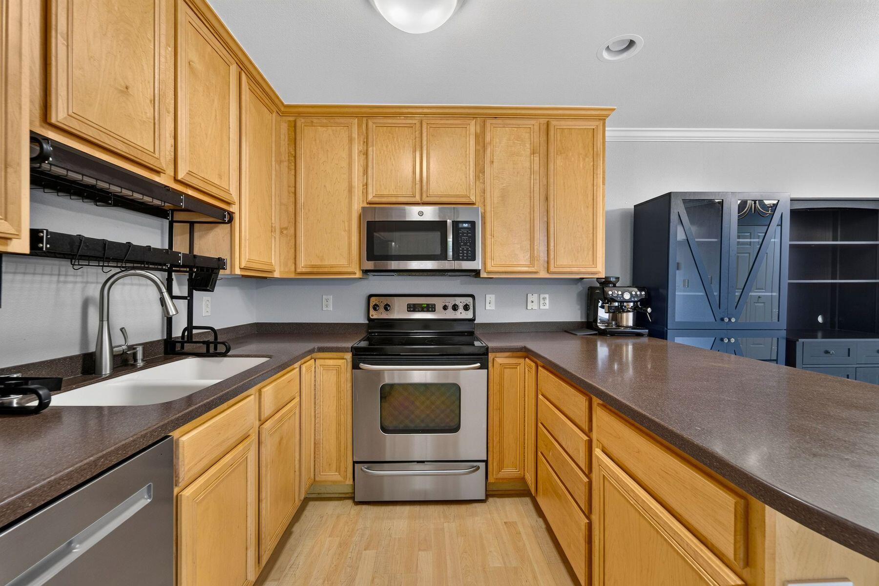 1108 N Milwaukee St Unit: 333