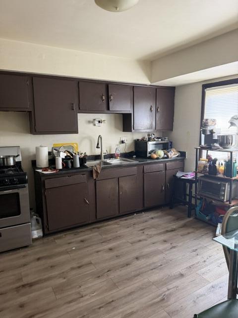 5758 N 94th St Unit: 5760