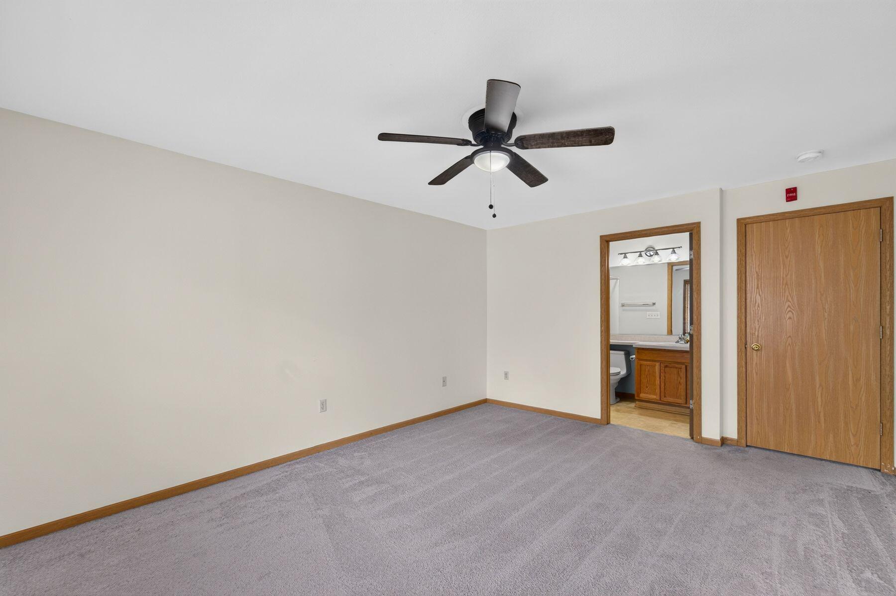 6195 Walnut Ln Unit: 68