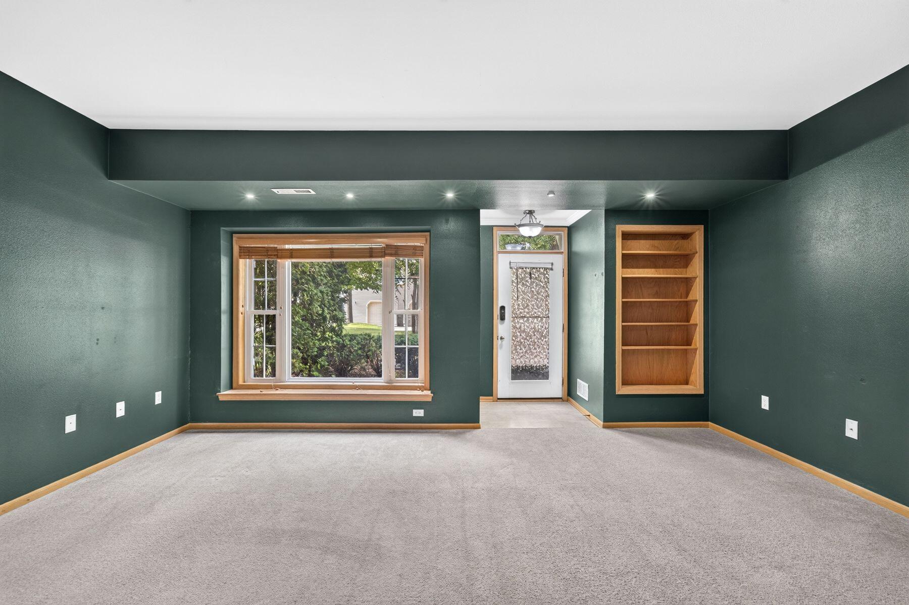 6195 Walnut Ln Unit: 68