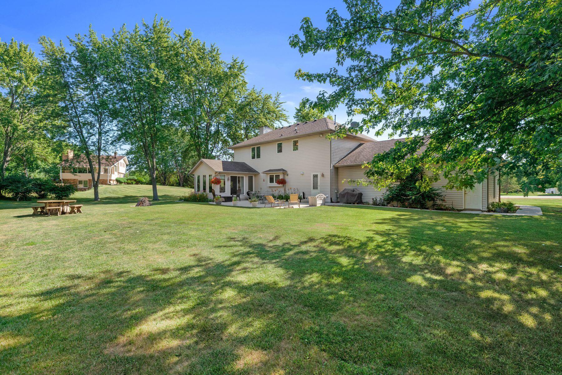 8620 S Hunting Park Dr