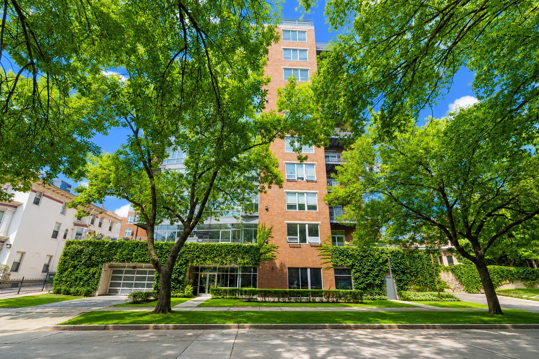 1111 N Marshall St, 205