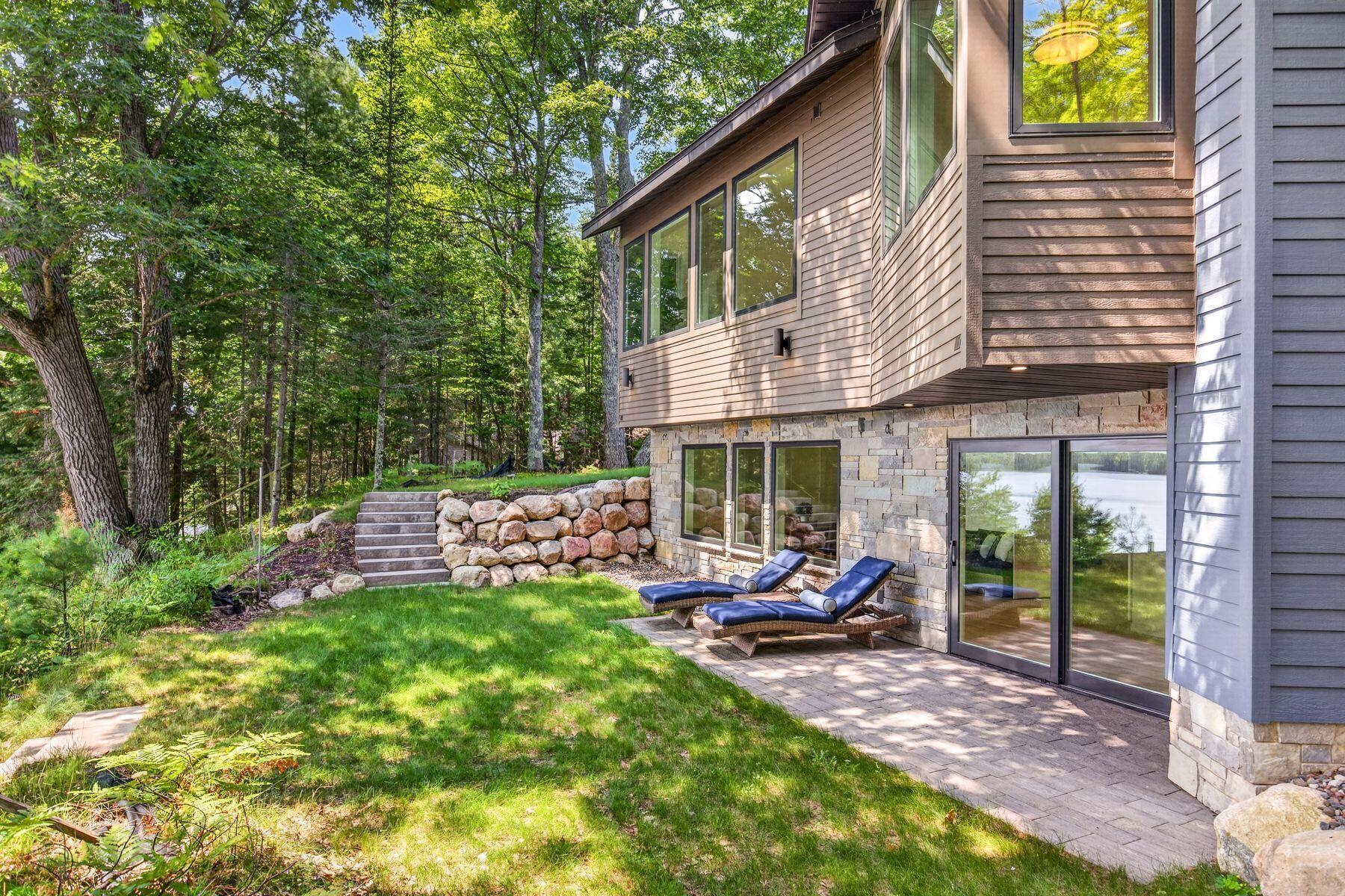 8445 Steele Rd