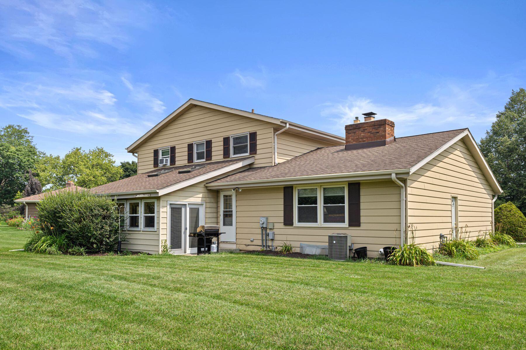 4008 Mallard Ln