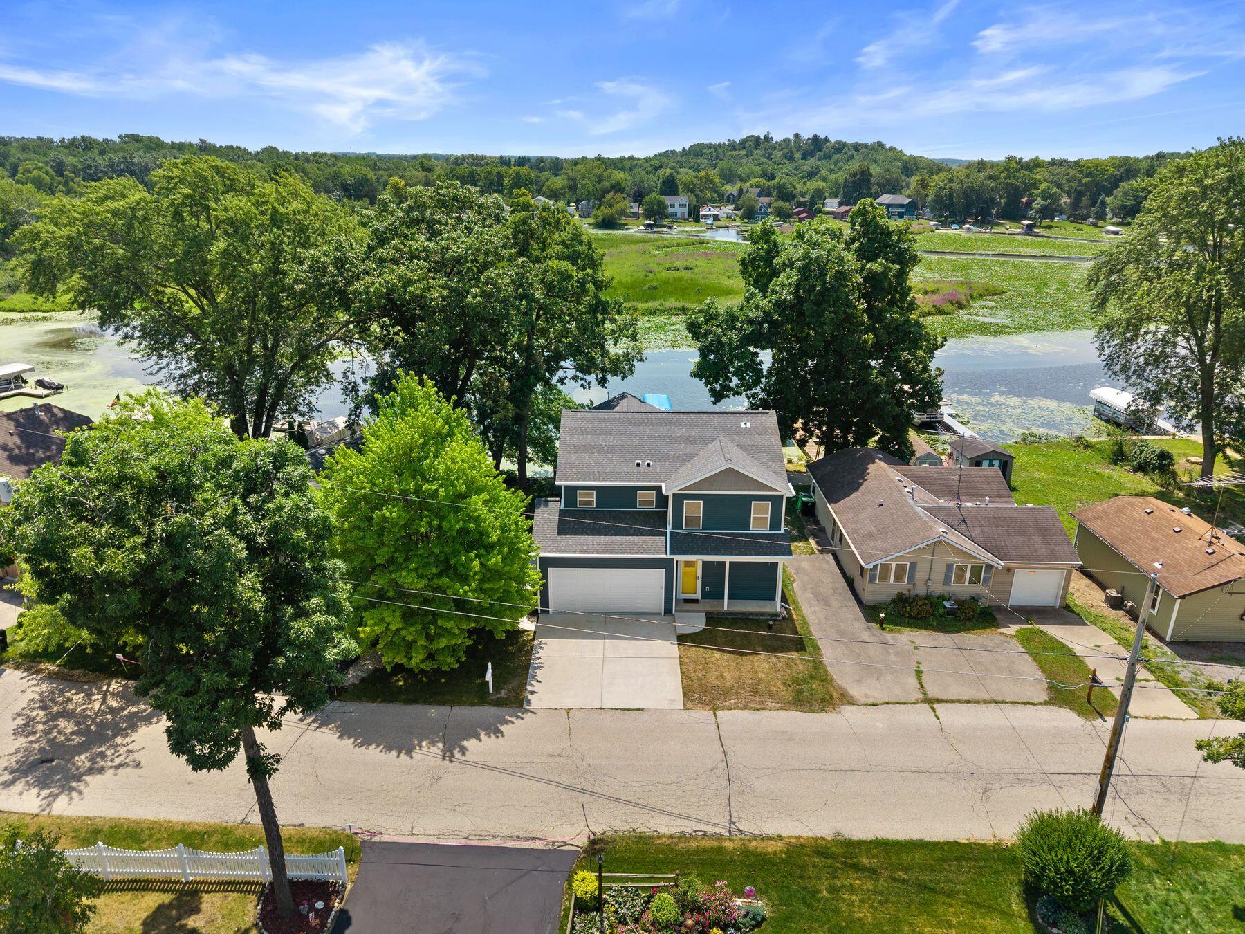 28925 Elm Island Dr