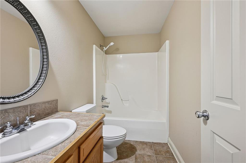 19104 SANDY Lane 14