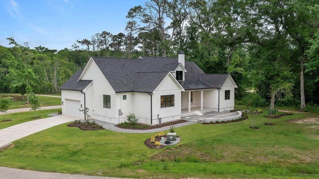 641 LOGGERS Circle