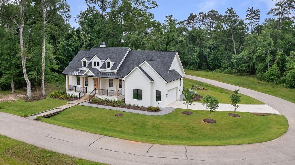 641 LOGGERS Circle