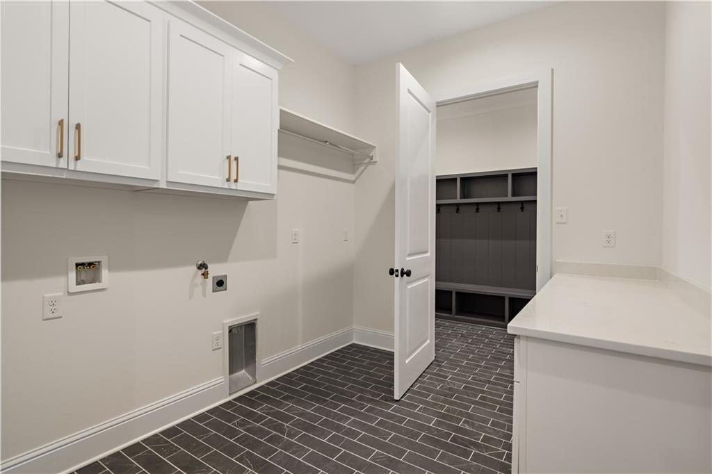 208 CHATEAU PAPILLION None