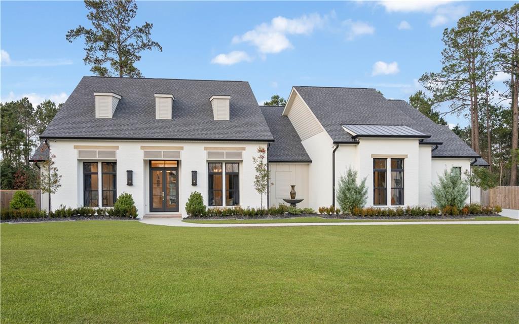 407 RUE CHARLOTTE Road