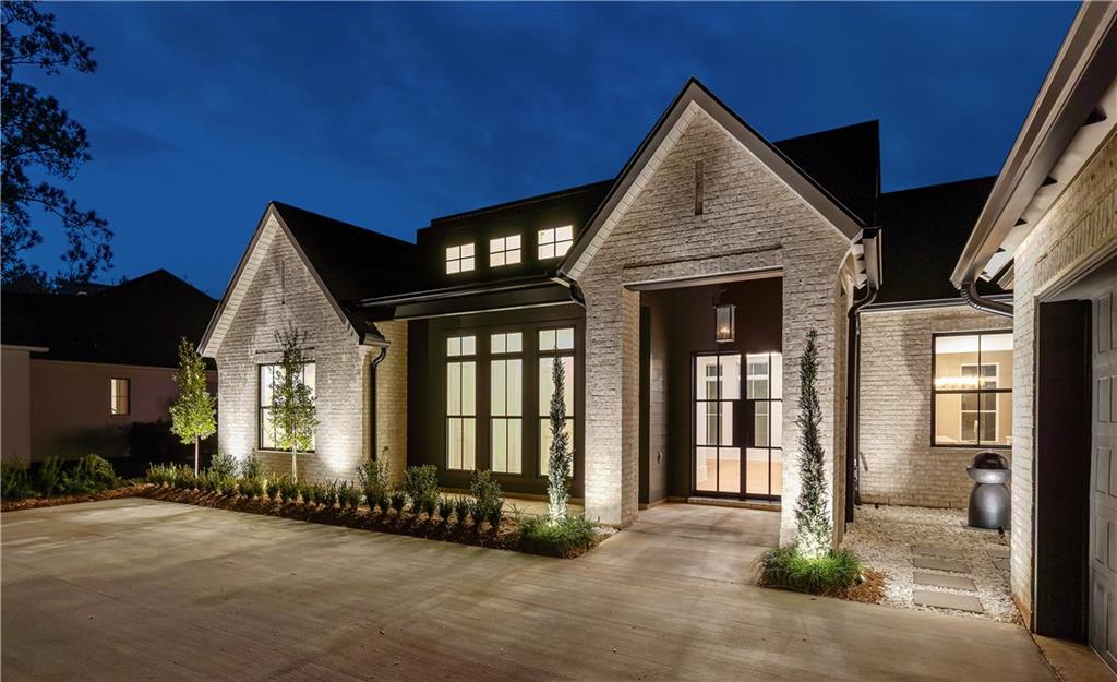 379 RUE CHARLOTTE None