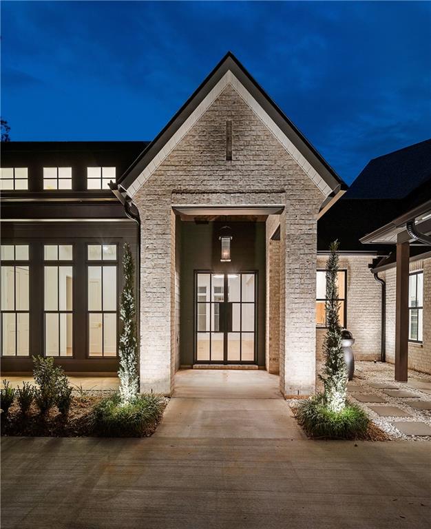 379 RUE CHARLOTTE None