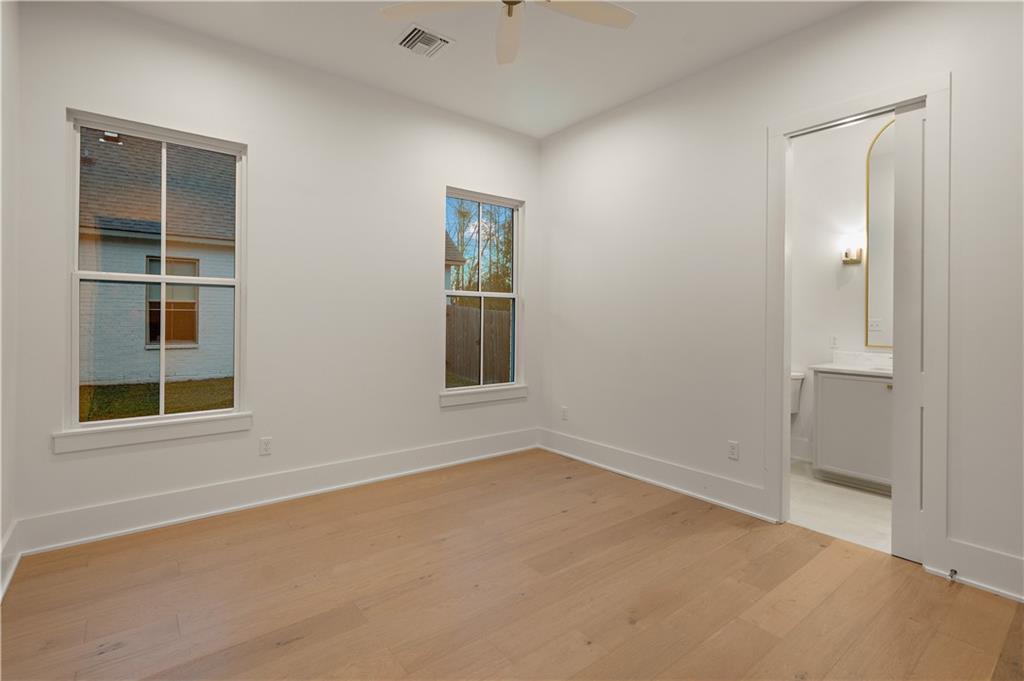 379 RUE CHARLOTTE None