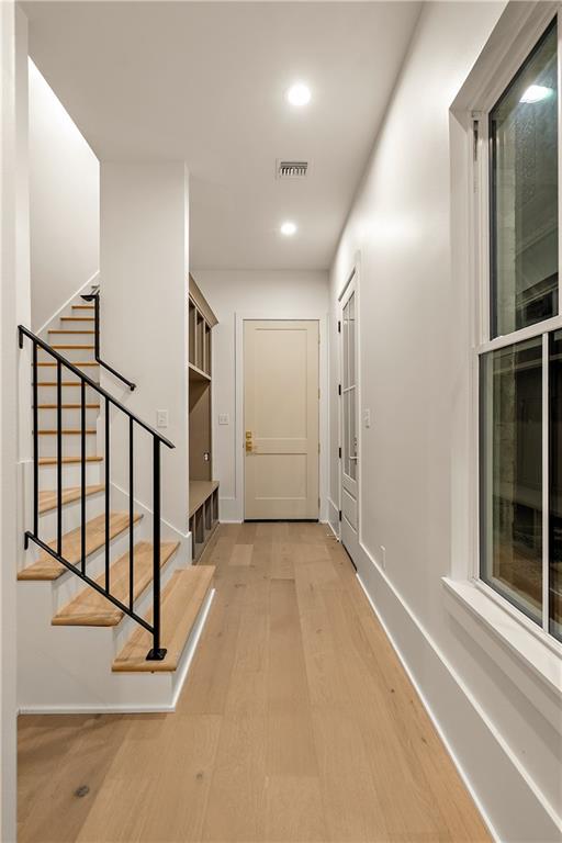 379 RUE CHARLOTTE None