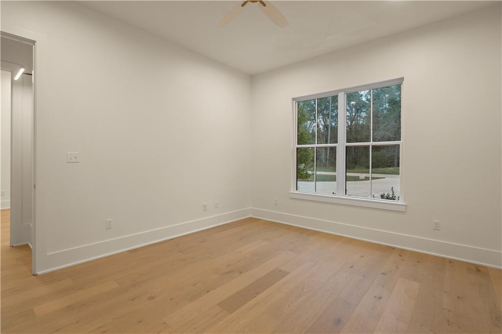 379 RUE CHARLOTTE None