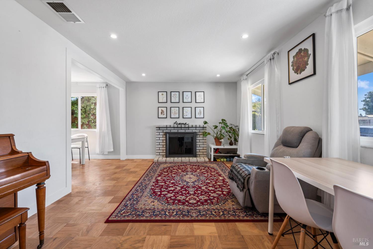 1030 Meadowlark Drive