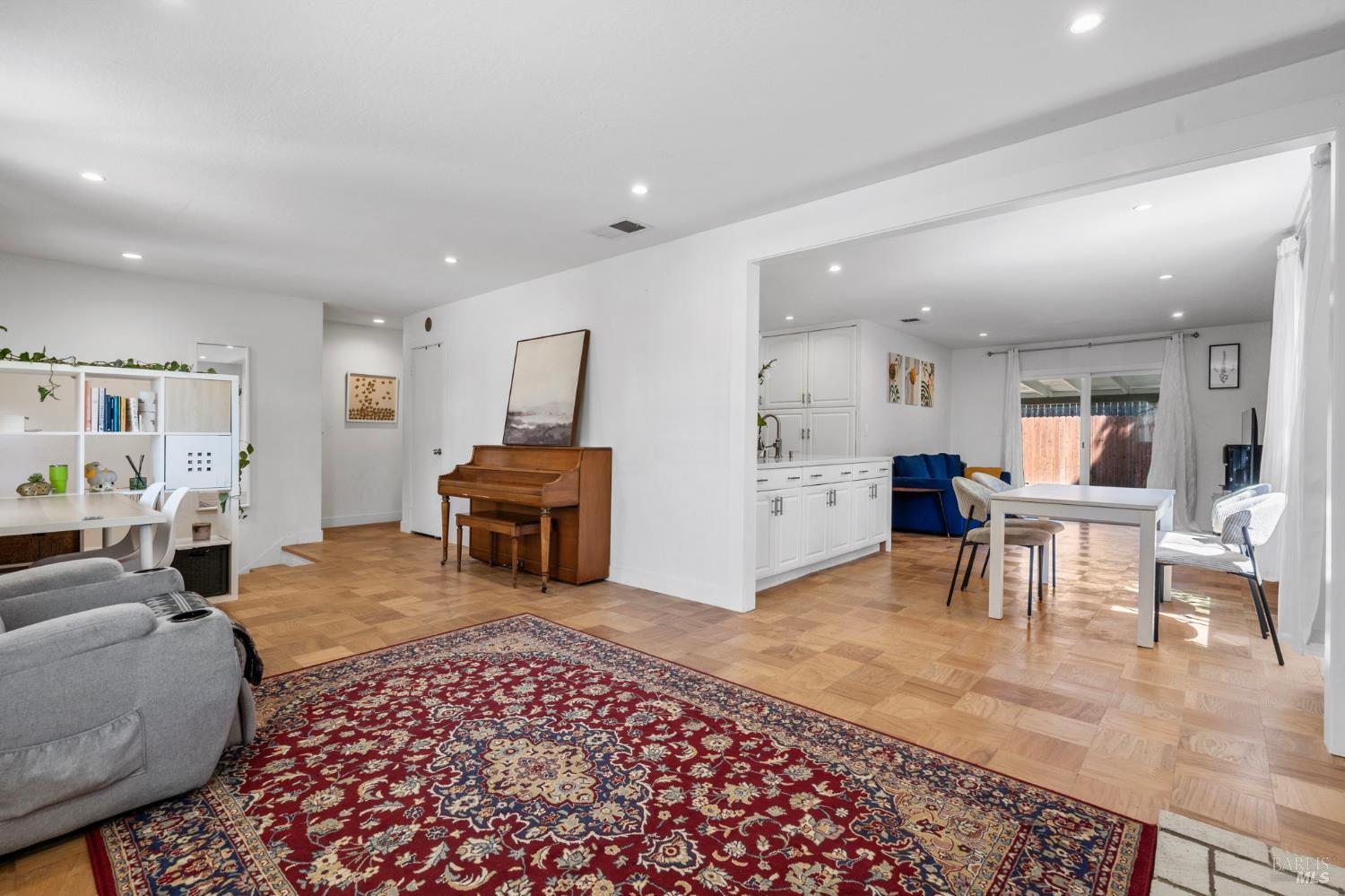 1030 Meadowlark Drive