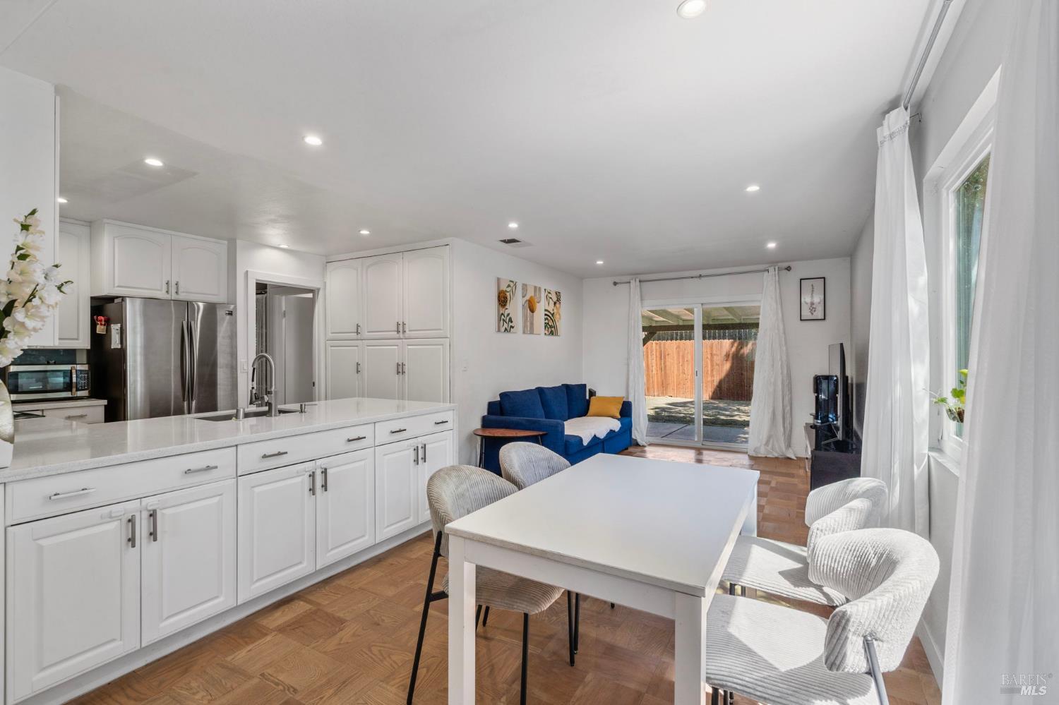 1030 Meadowlark Drive