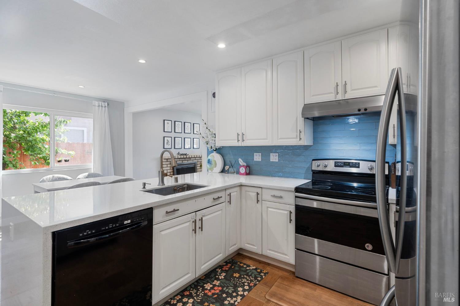 1030 Meadowlark Drive