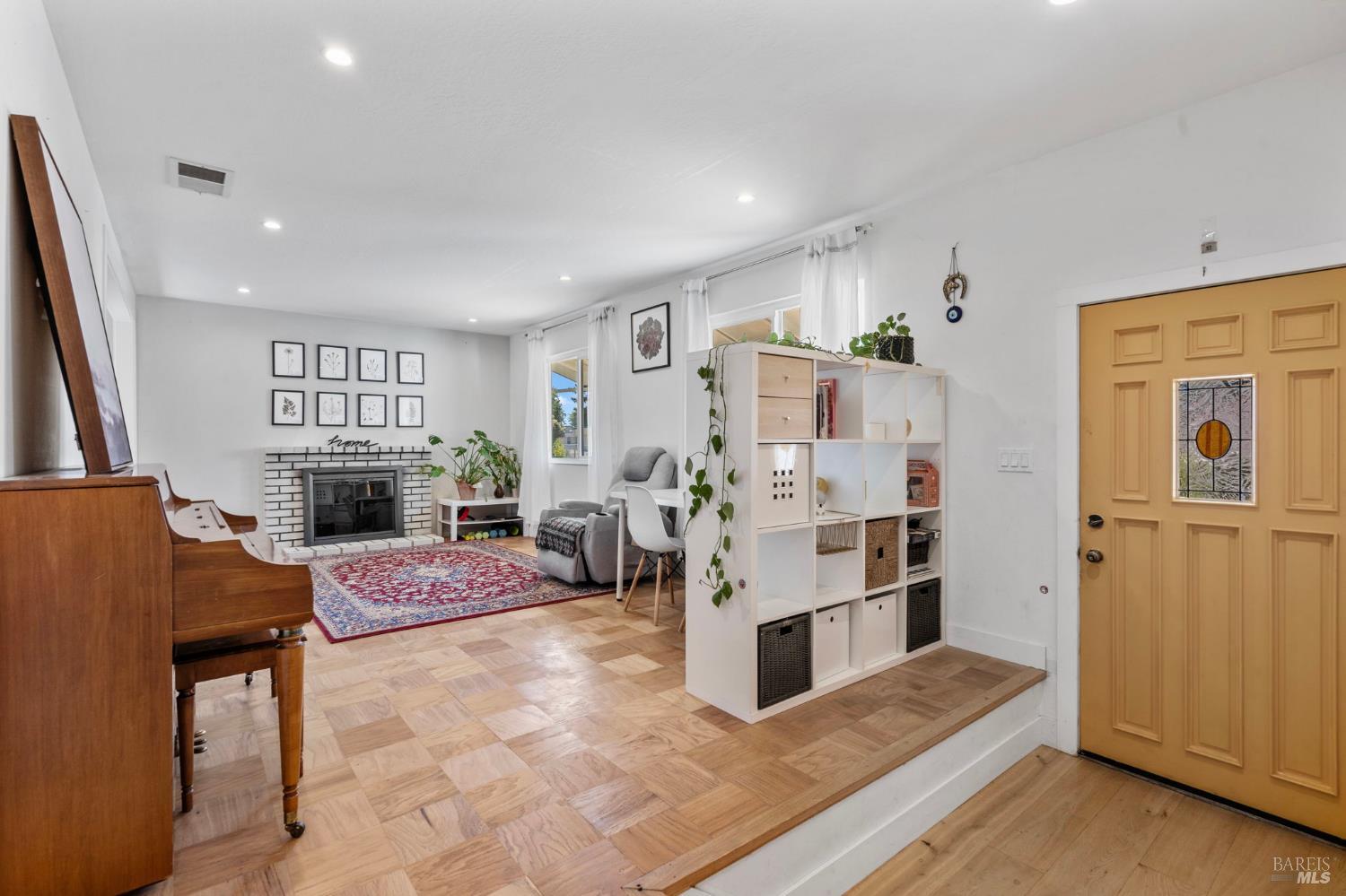 1030 Meadowlark Drive