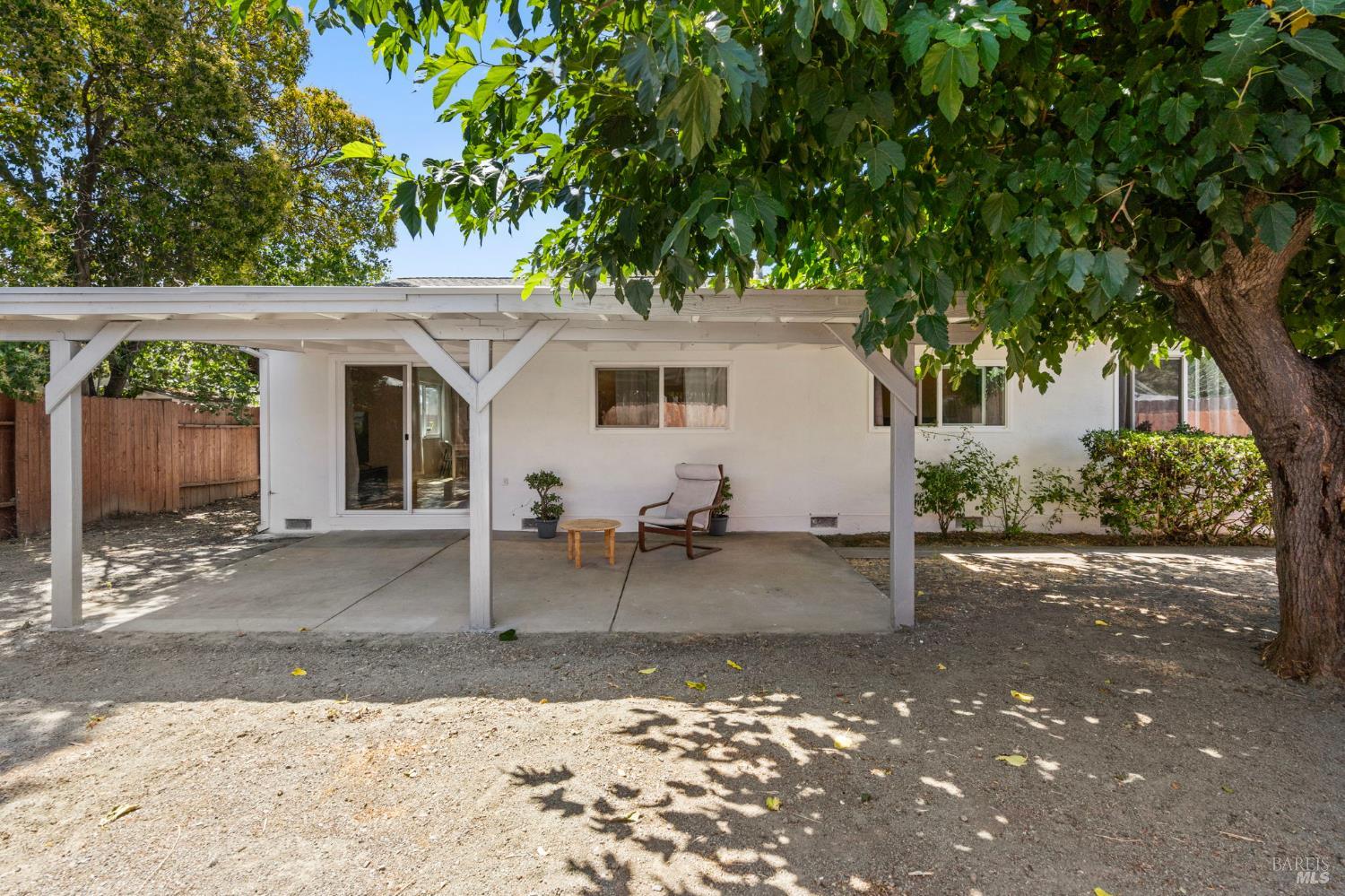 1030 Meadowlark Drive