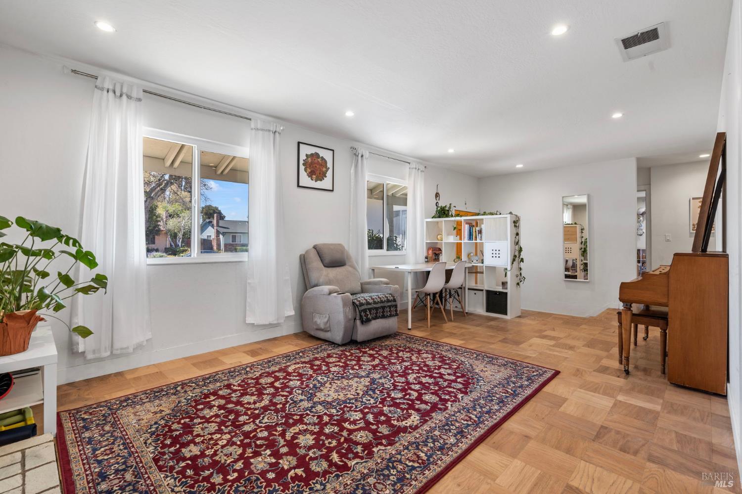 1030 Meadowlark Drive