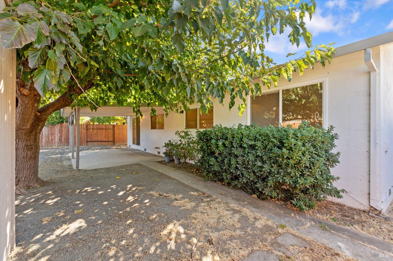 1030 Meadowlark Drive