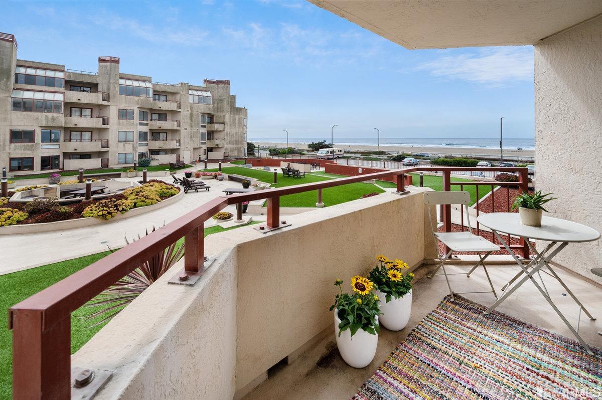 825 La Playa Street Unit: 231