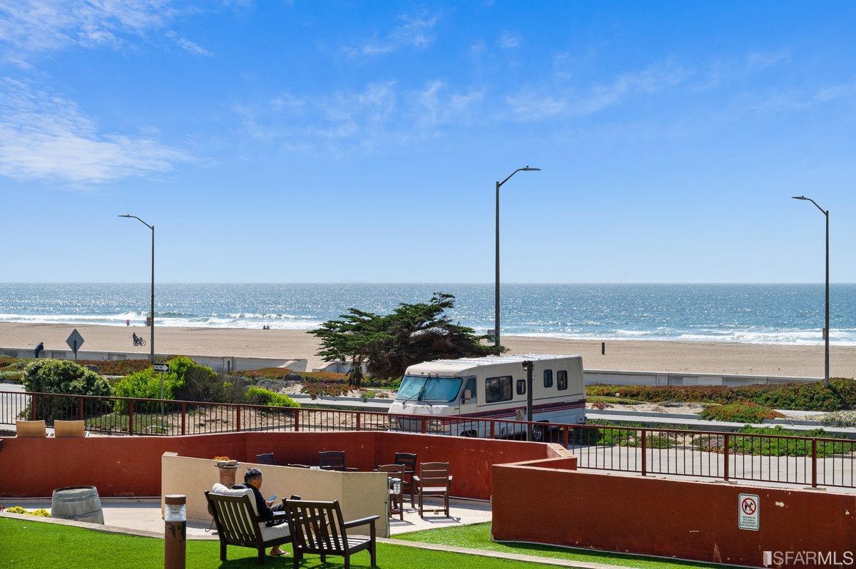 825 La Playa Street Unit: 231