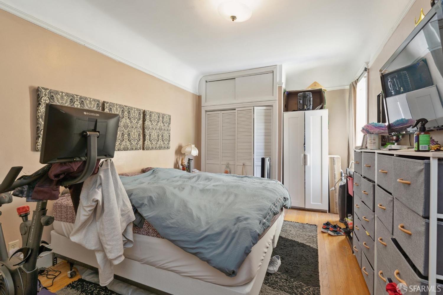 542-544 Presidio Avenue