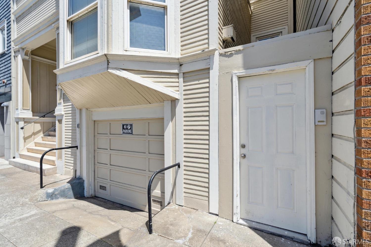 542-544 Presidio Avenue