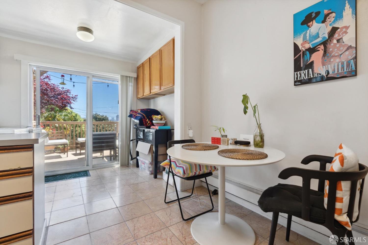 542-544 Presidio Avenue