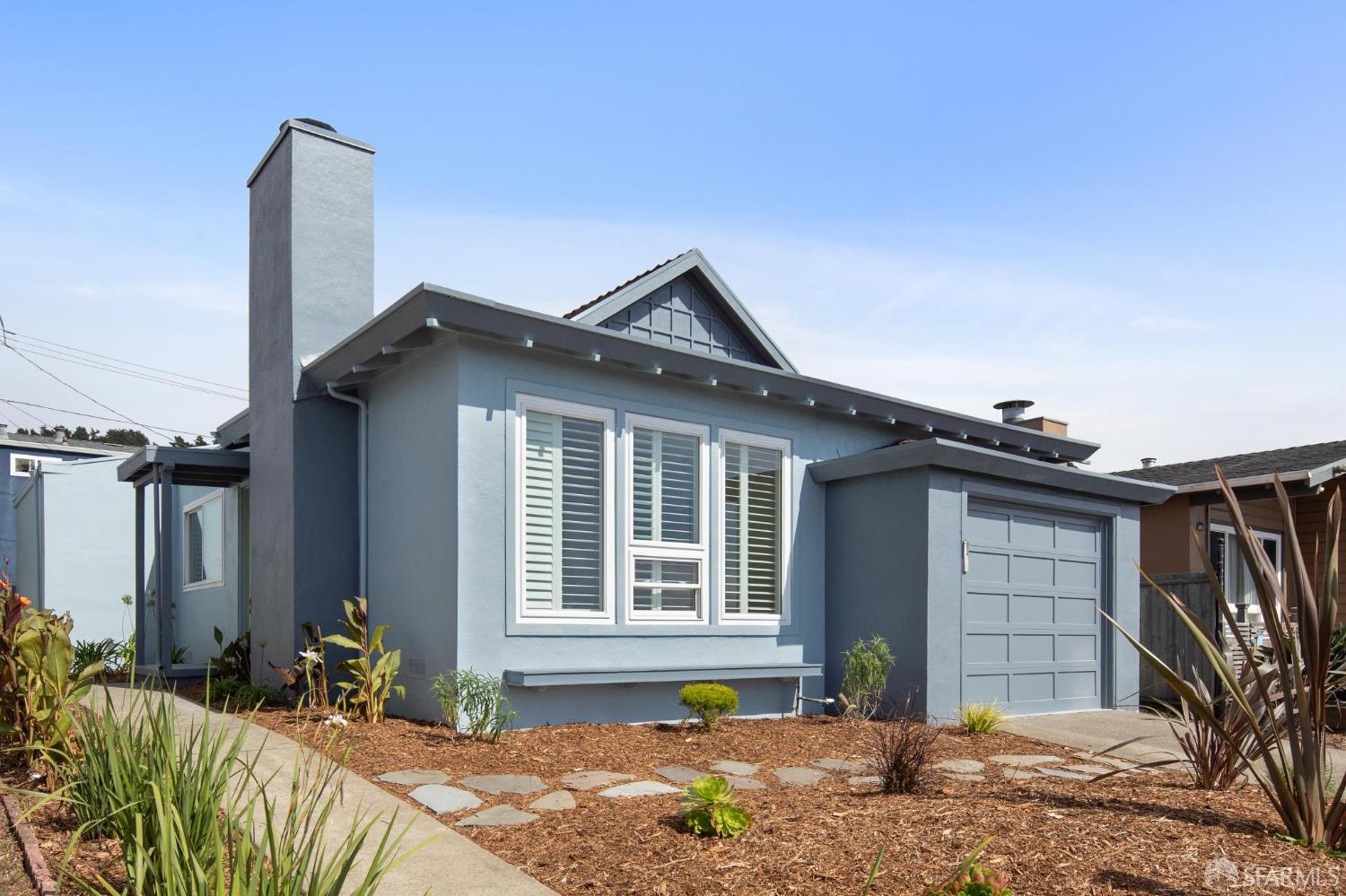 269 Beachview Avenue